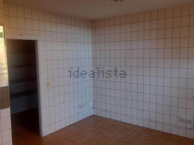 Local, Zamora