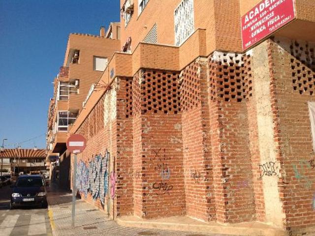 Local zona Mandarache Hispania