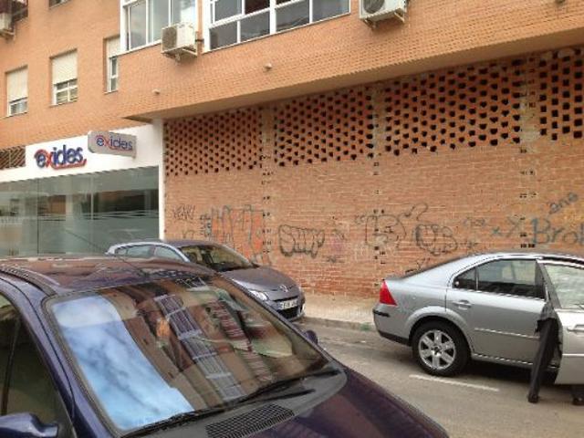 Local zona Mandarache Hispania