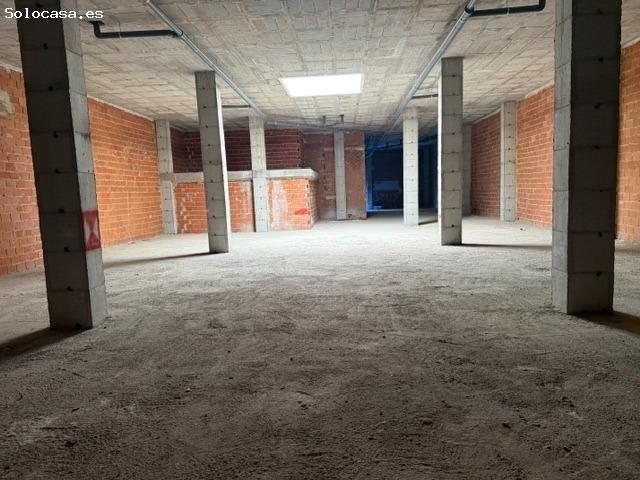 LOCAL ZONA ALAMEDA LUIS CALANDRE