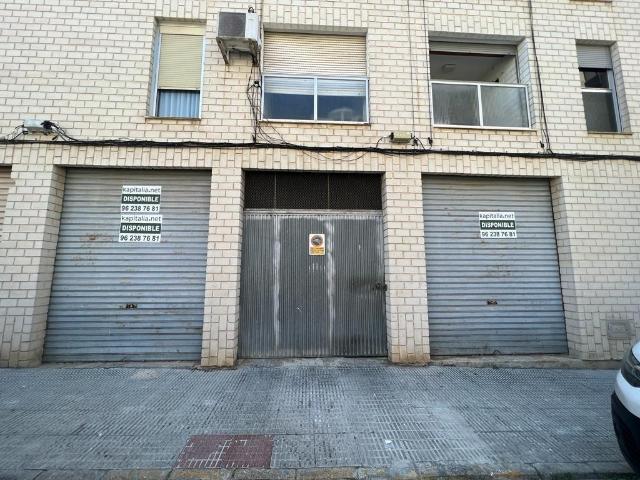 Local a la venta en Ollería Valencia. Disponible en alquiler con opción compra!