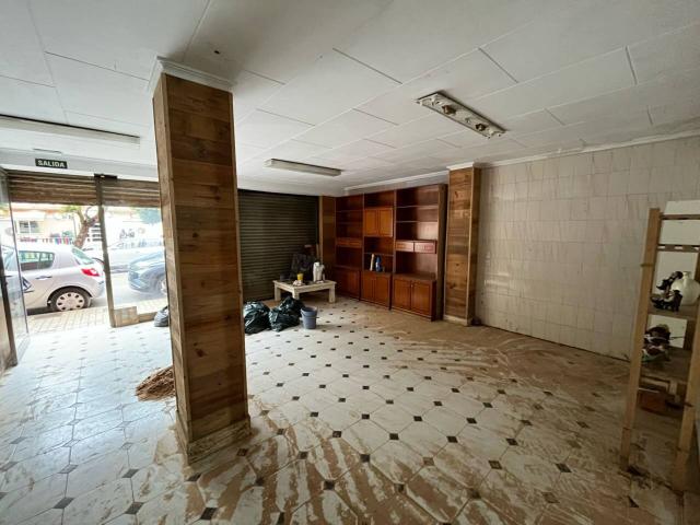 Local a la venta en Benetusser