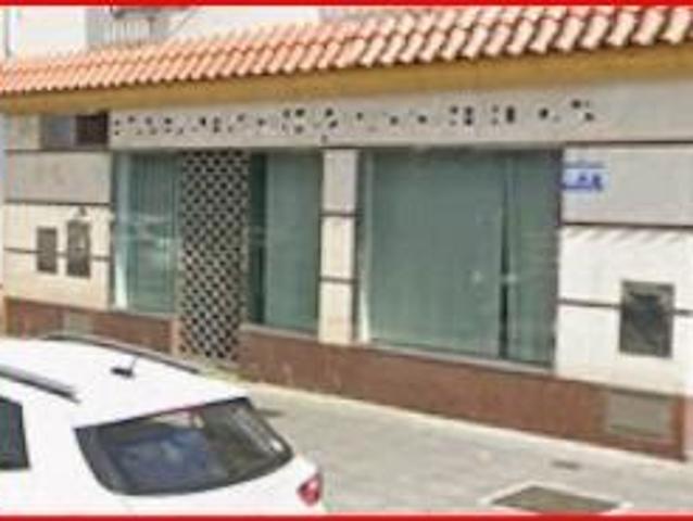 Local a pie de calle junto a Zoco y buena zona de paso