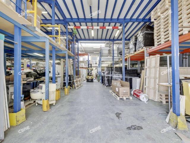 Local activite 1272