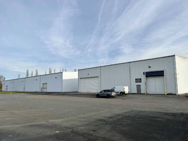 Local activite 15172