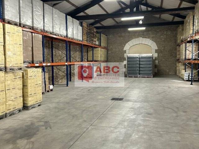Local activite 2000