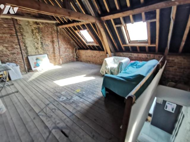 Local activités en vente à, 117100€