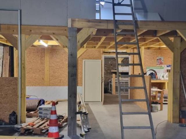 Local activités en vente à, 175000€