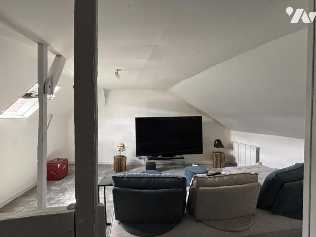 Local activités en vente à, 280000€