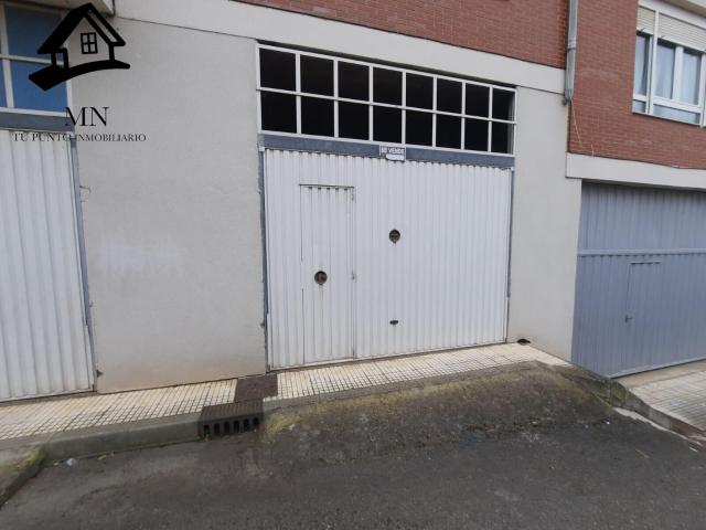 Local almacén de 36 m2 ideal como garaje cerrado en pleno centro de Selaya