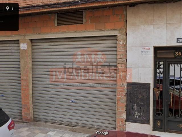 Local, Albacete