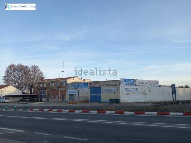 Local, Albacete