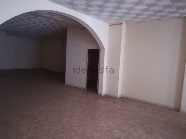 Local, Albacete