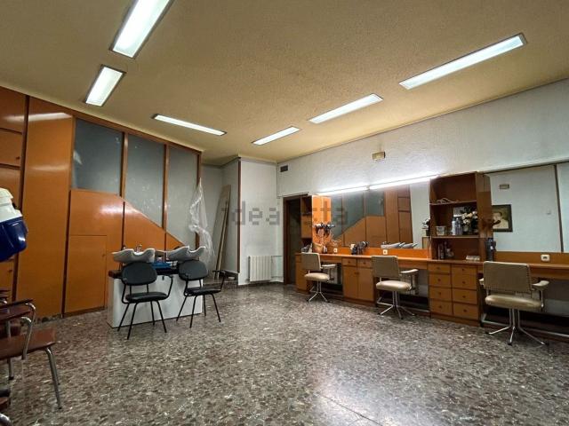 Local, Albacete