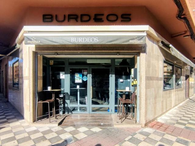 Local, Albacete