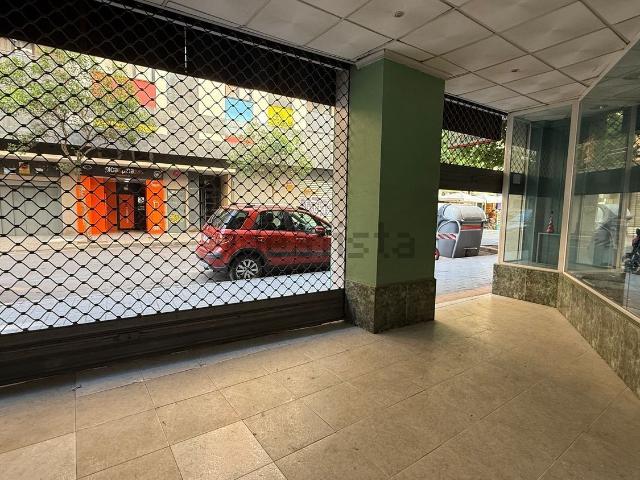 Local, Albacete