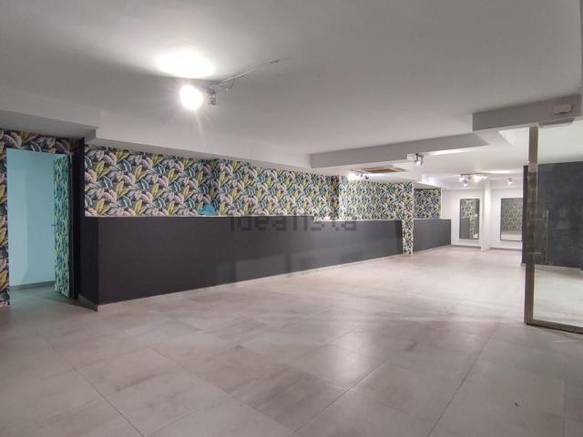Local, Albacete