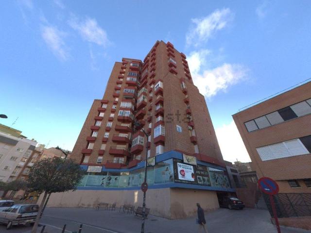 Local, Albacete