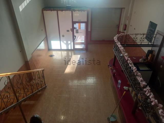 Local, Albatera