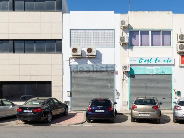 Local, Peligros