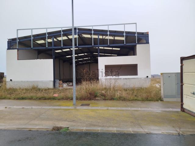 Local, Alcampell