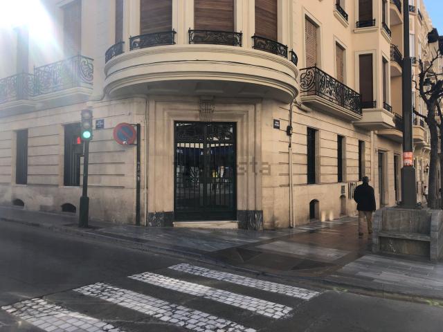 Local, Alcoy / Alcoi