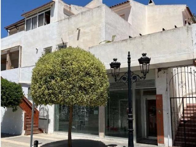 Local, Alhaurín de la Torre