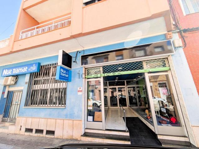 Local, Amposta