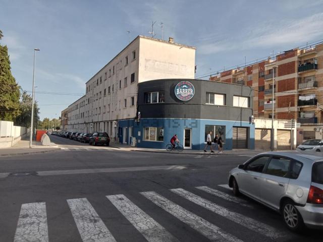 Local, Amposta