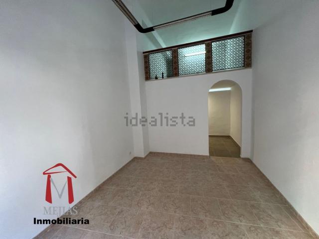 Local, Antequera