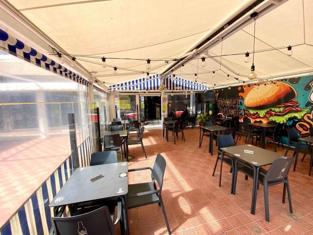 Local, Arona