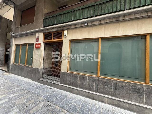 Local, Arrasate o Mondragon