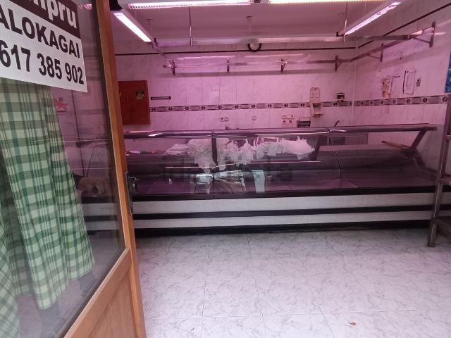 Local, Arrasate o Mondragon