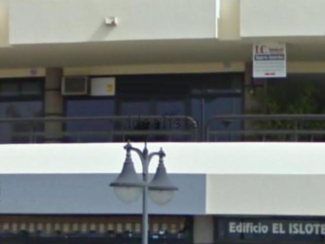 Local, Arrecife