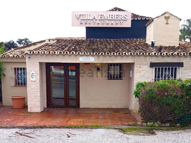 Local, Atalaya Isdabe, Estepona