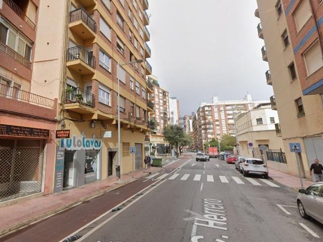 Local, Avenida de Valencia Avenida de Casalduch, Castellón de la Plana / Castello de la Plana