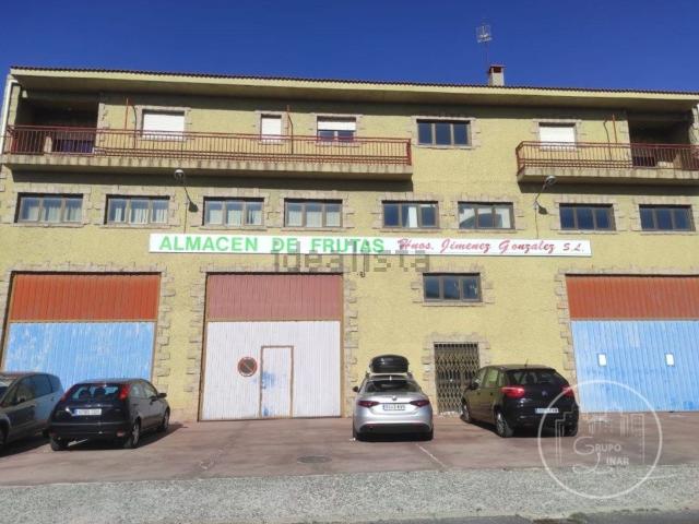 Local, Ávila