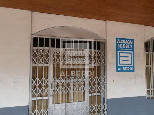 Local, Azkoitia