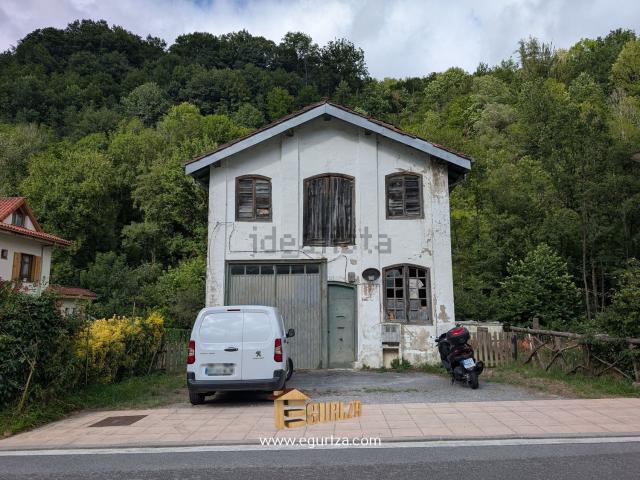Local, Azpeitia