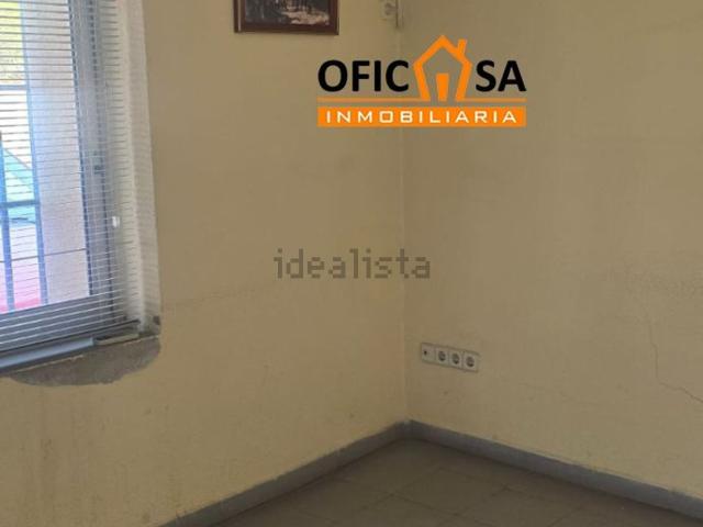Local, Bailén