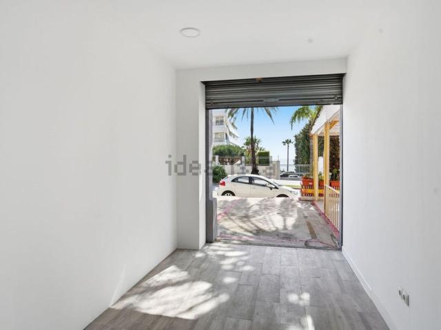 Local, Benalmádena