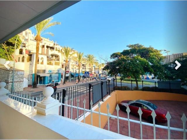 Local, Benalmádena