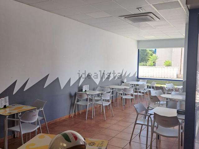 Local, Benalmádena