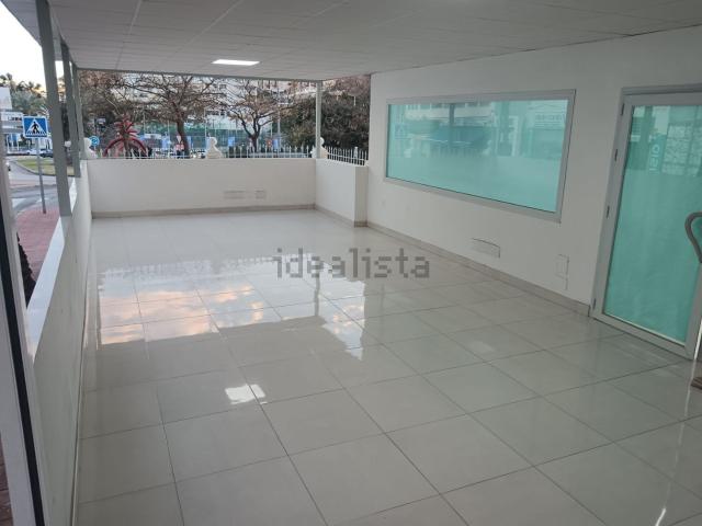 Local, Benalmádena