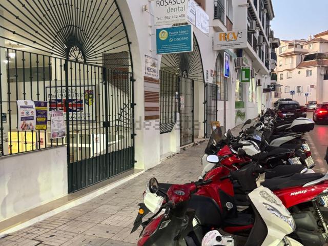 Local, Benalmádena