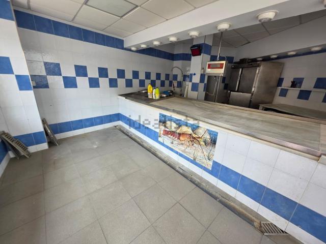 Local, Benalmádena