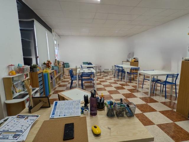 Local, Benalmádena