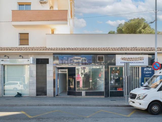 Local, Benalmádena