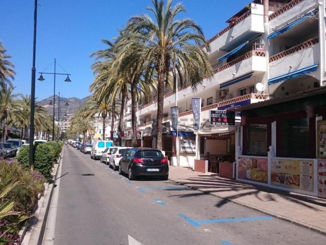 Local, Benalmádena