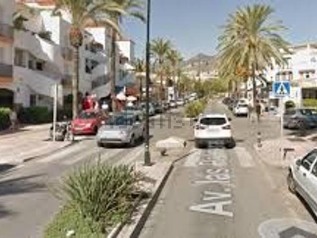 Local, Benalmádena